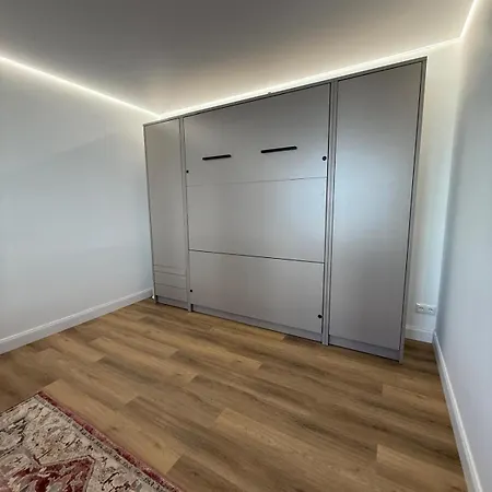 Furnished Premium